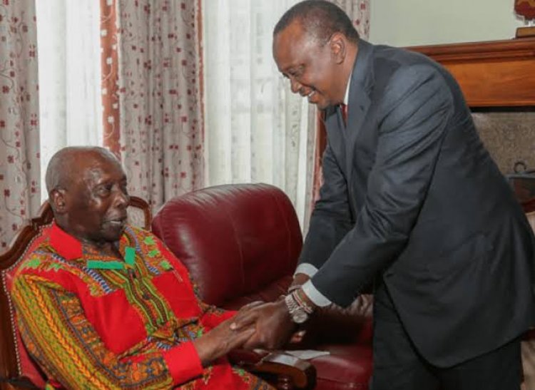 President Uhuru Kenyatta meeting with Mzee Daniel arap Moi. /CITIZEN DIGITAL