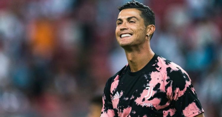 Manchester Uited hijack Christiano Ronaldo