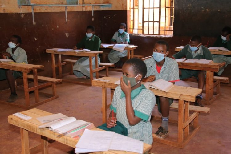 No  Outsiders  To Schools During Exam Period, CS Prof George Magoha Warns