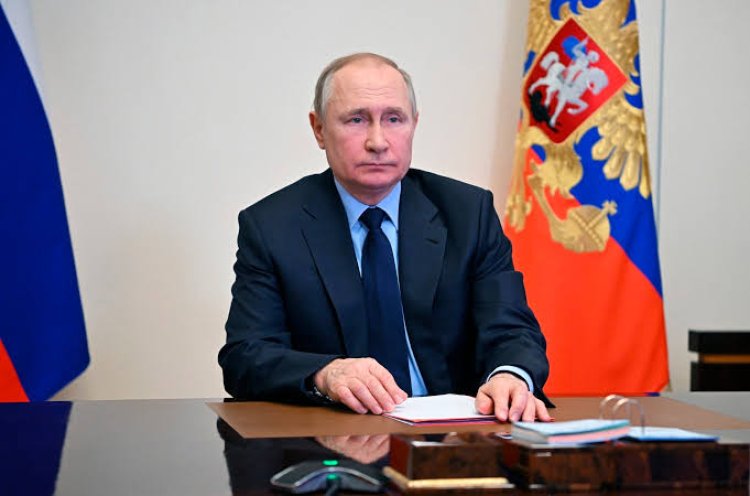 Russian President Putin Seeks Foreign Volunteers to Fight in Ukraine