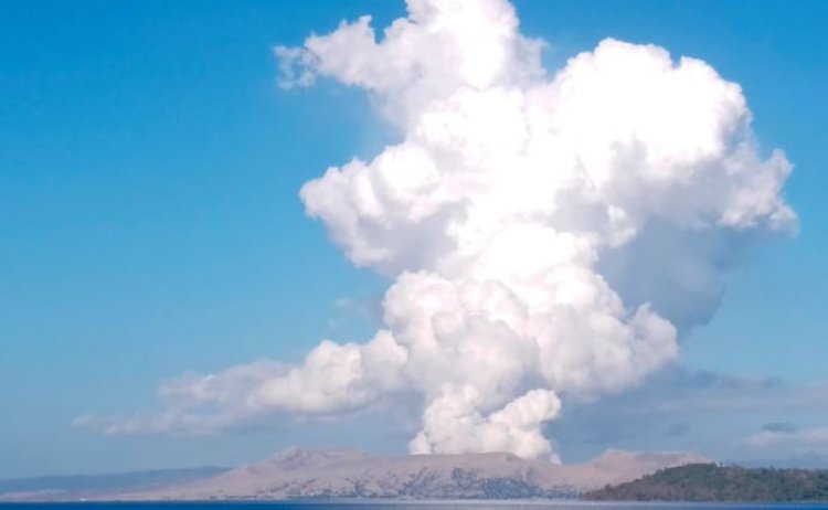 Taal Volcano Erupts In Philippines Causing Thousands To Flee
