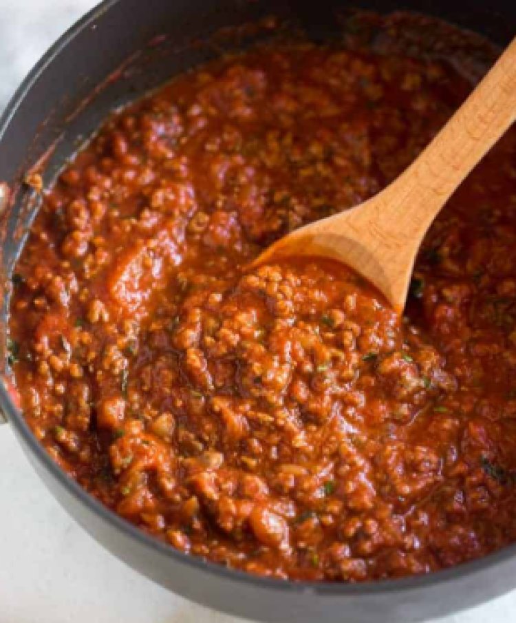 How to Prepare Delicious Meaty Spaghetti Sauce