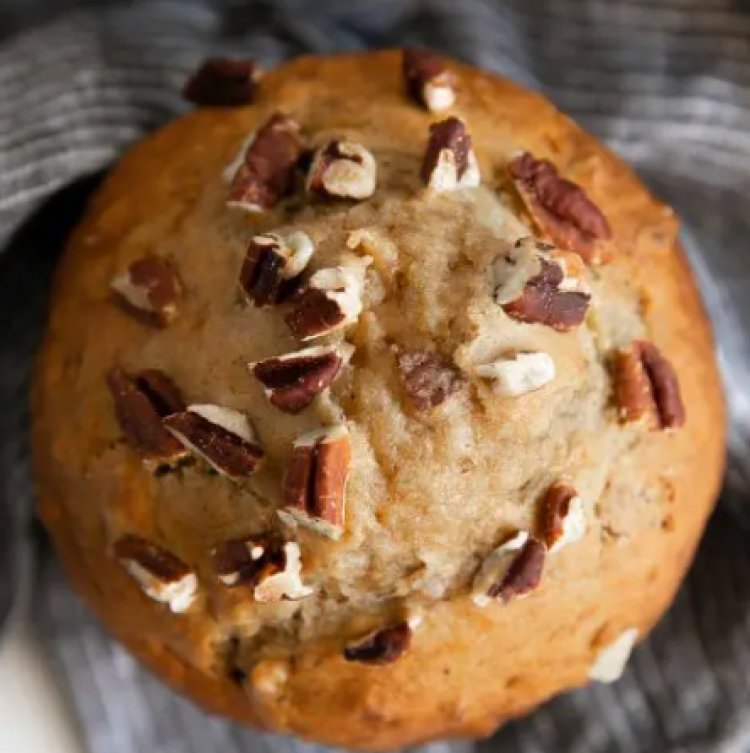 How to Bake Nutty Banana Muffins