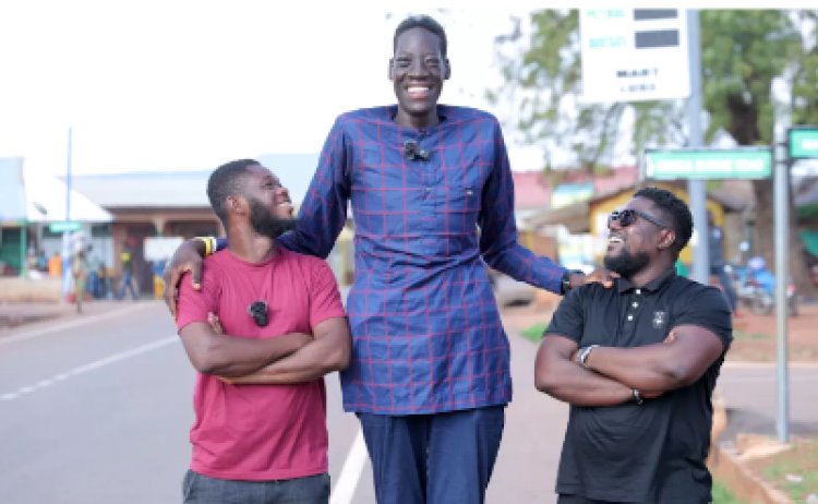 Ghanaian Man Becomes World's Tallest Man At 9 Feet